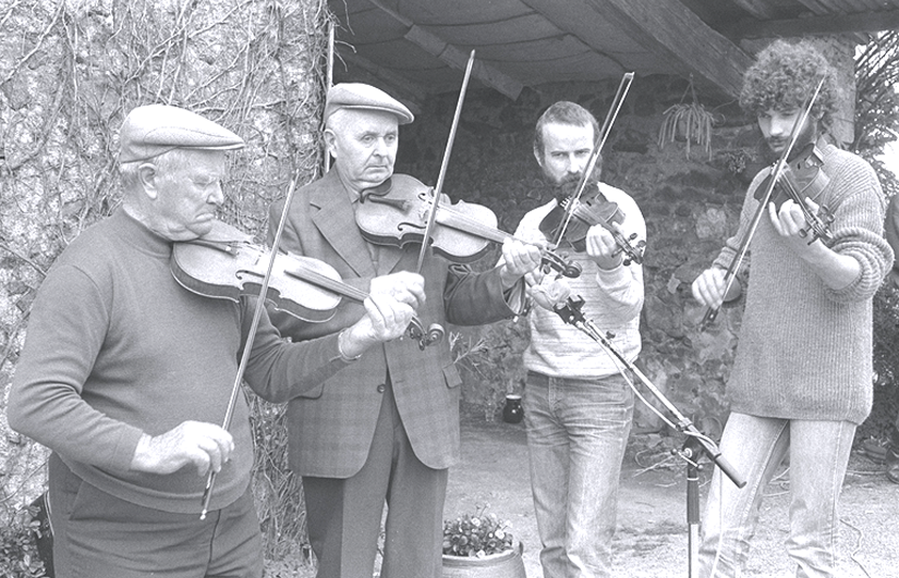 Les violoneux